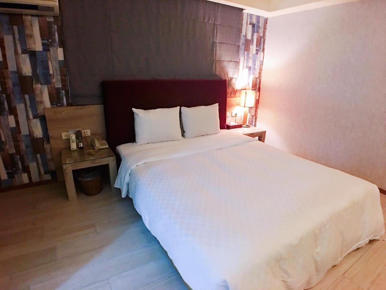 Love Hotel Tajpej Buitenkant foto
